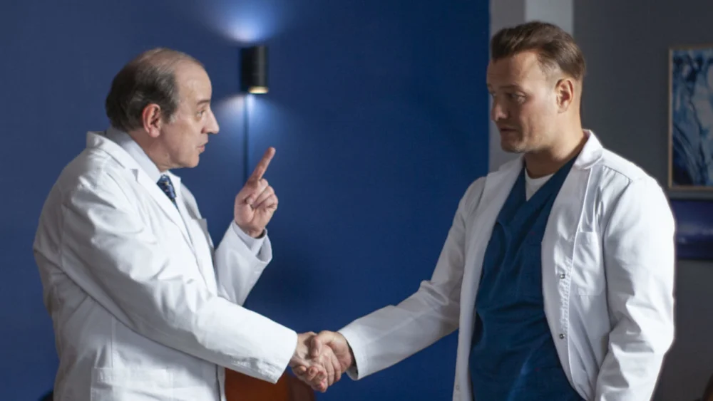 Акушер | 1 сезон | 1-16 серия | Русский трейлер #4 | 2023 | Скоро 2 сезон | смотреть онлайн - garry.cool