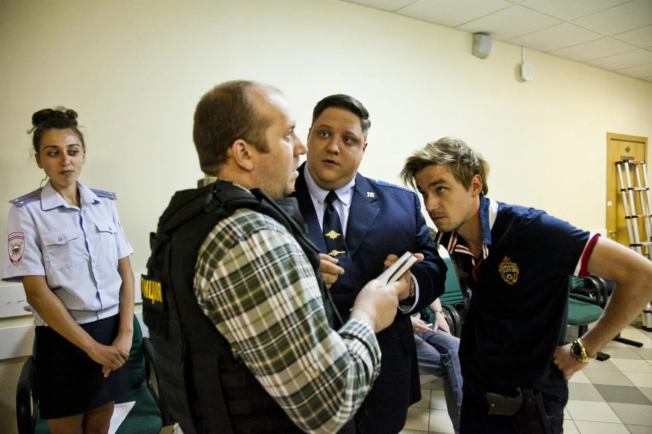 Обложка Полицейский с Рублёвки (2016)