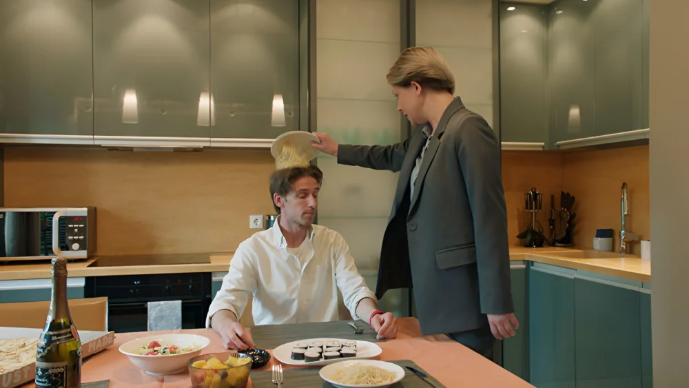 Идеальная жена | 1 сезон | 1-2 серия | Русский трейлер | 2025 | смотреть онлайн - garry.cool