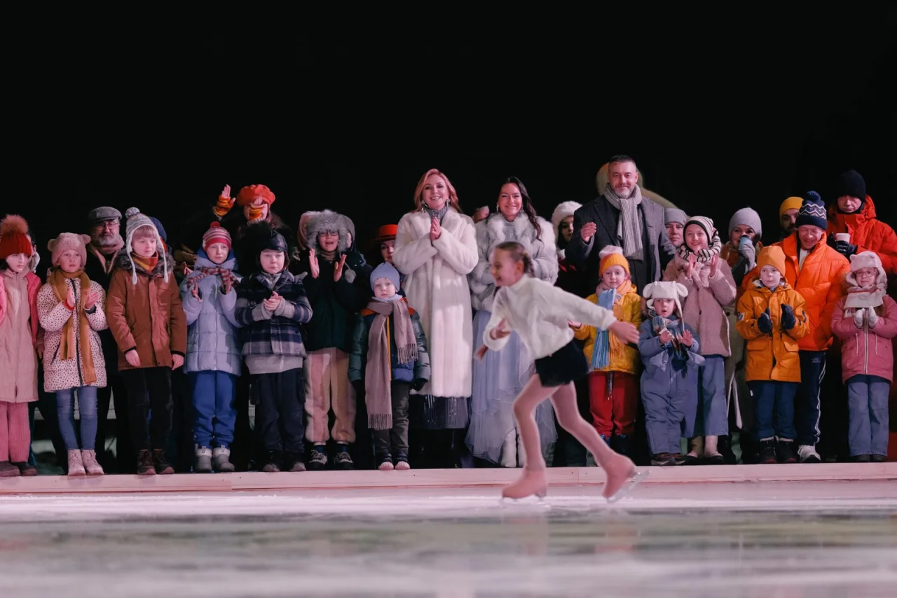 Обложка Дом ходуном (2026)