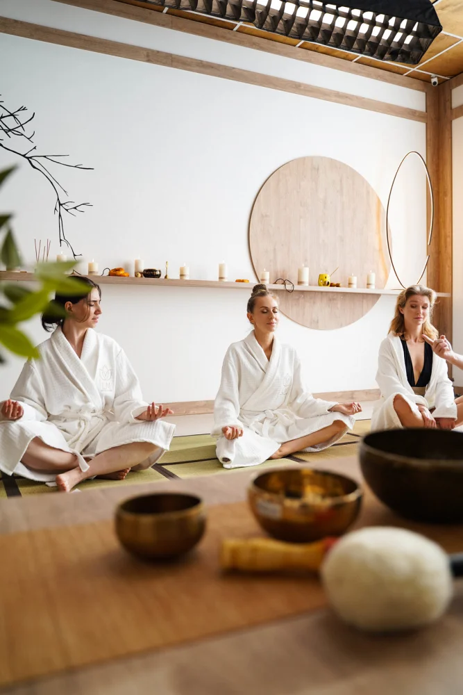 Стендап вместо мелодрамы: в минске снимают комедию «Между нами, девочками»