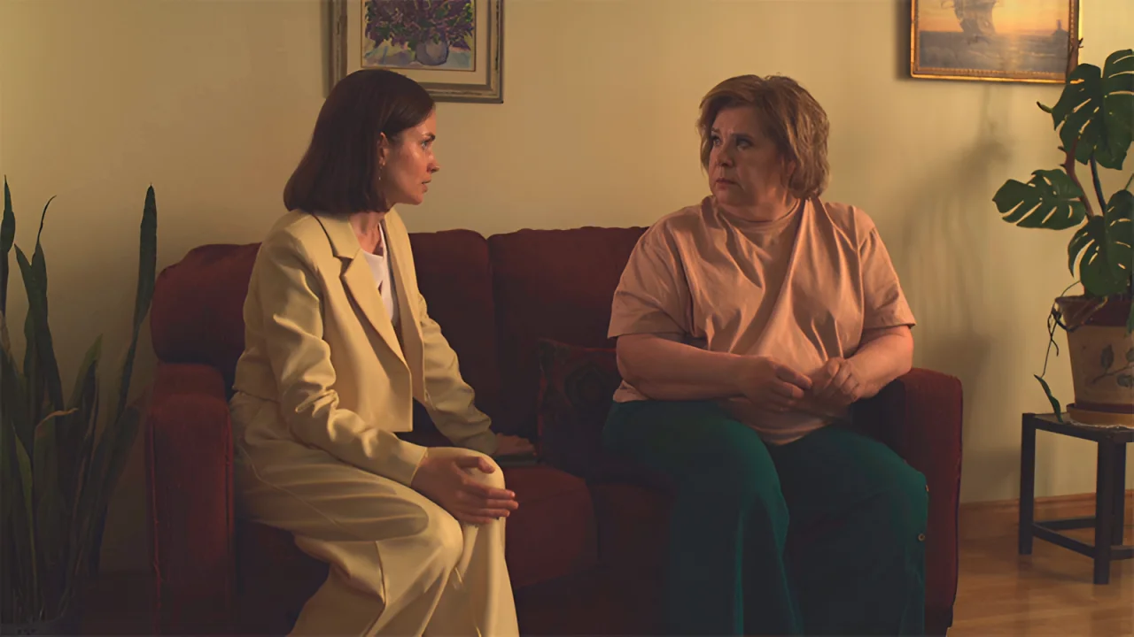 Обложка Золотая кровь 7. Проклятая коллекция (2025)