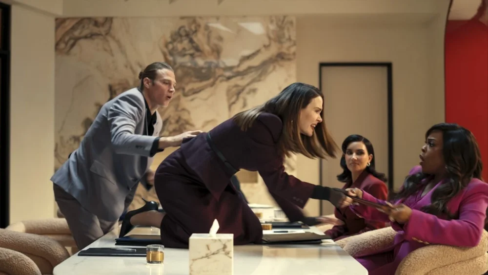 Hulu продлил «Все честно»: сериал с Ким Кардашьян, который «разгромили», но смотрят все