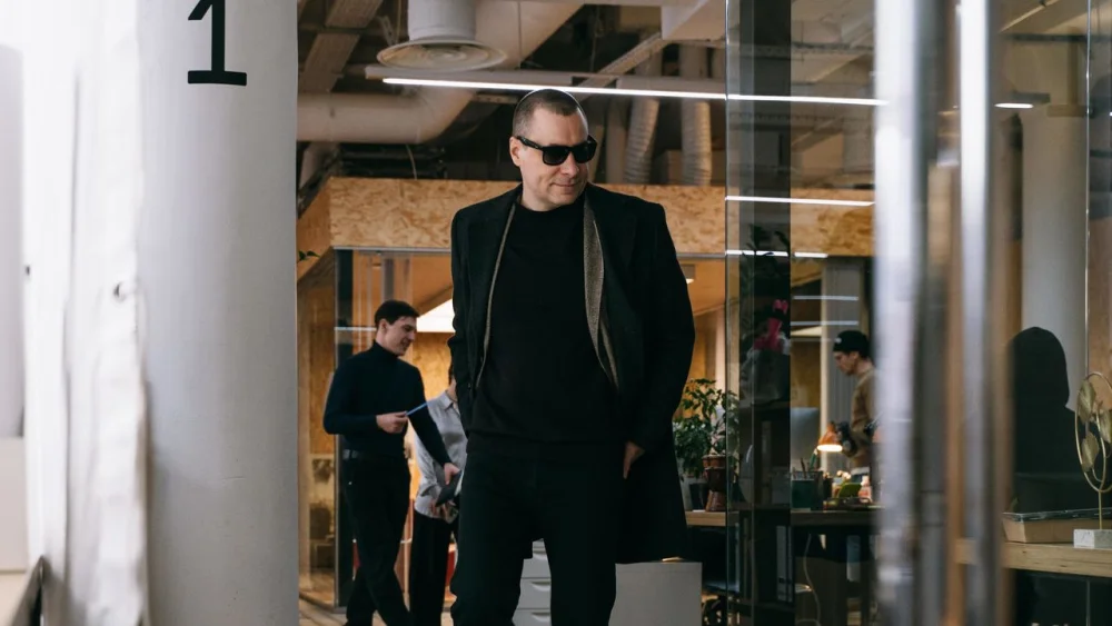 Первый номер | 1 сезон | 1-10 серия | Русский трейлер | 2024 | смотреть онлайн - garry.cool