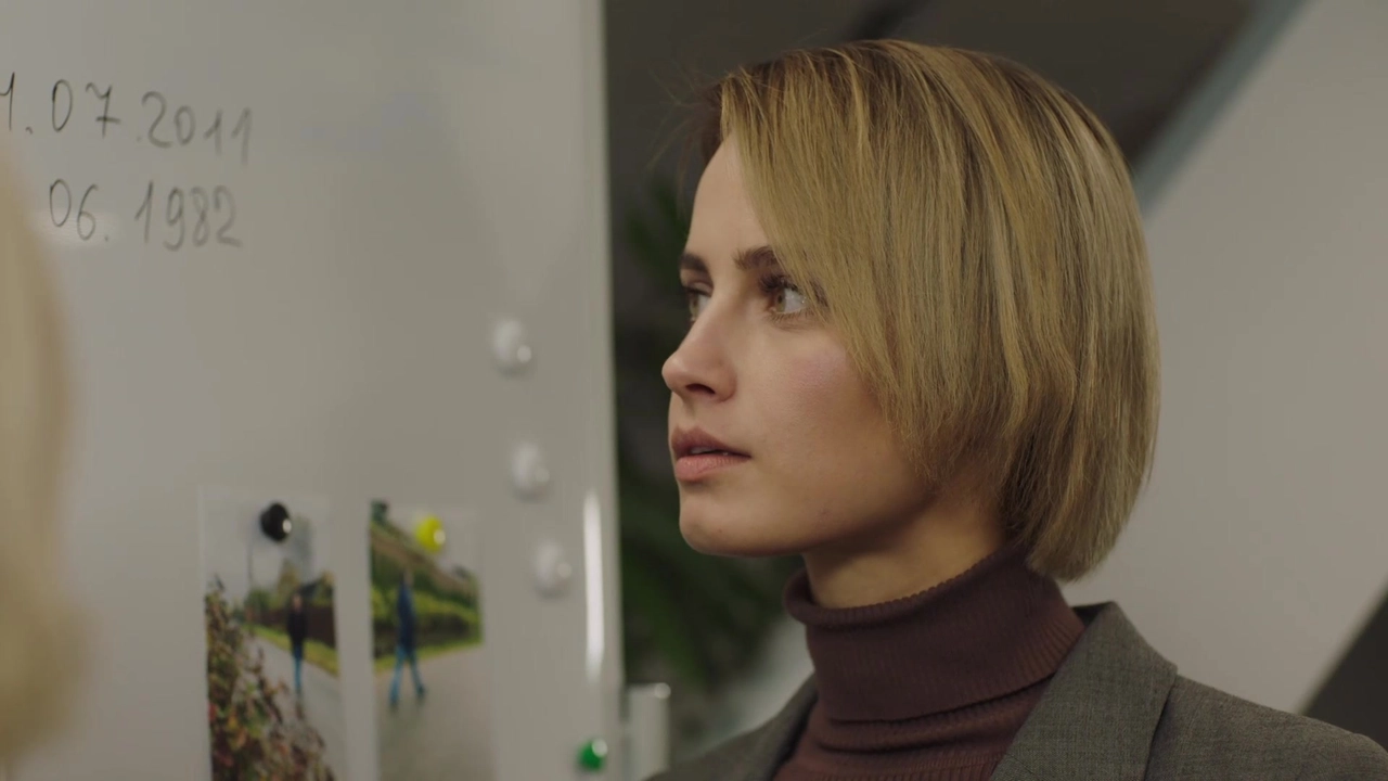 Обложка Загадка Евклида (2023)