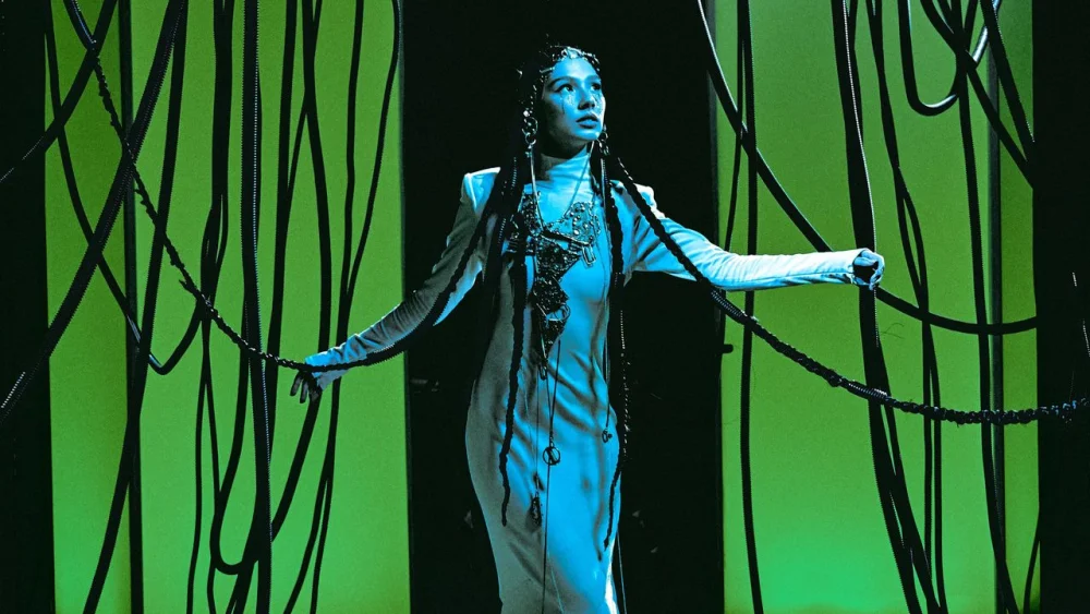 Хозяйка Нейросети | Русский тизер-трейлер | 2025 | смотреть онлайн - garry.cool