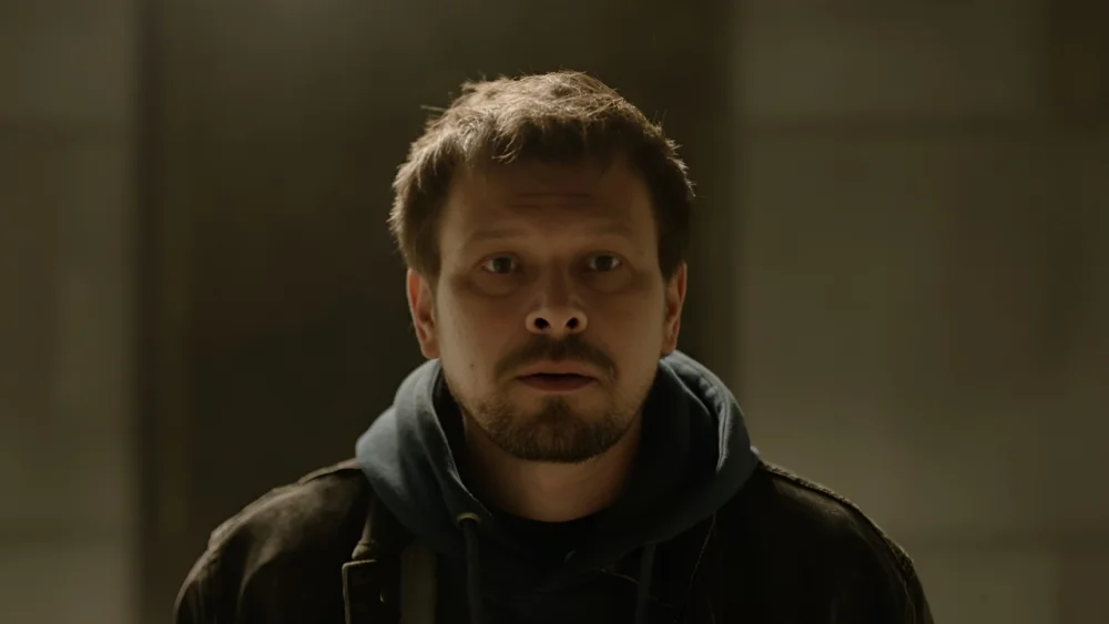 Свои | 1 сезон | 1-6 серия | Русский трейлер | 2025 | смотреть онлайн - garry.cool