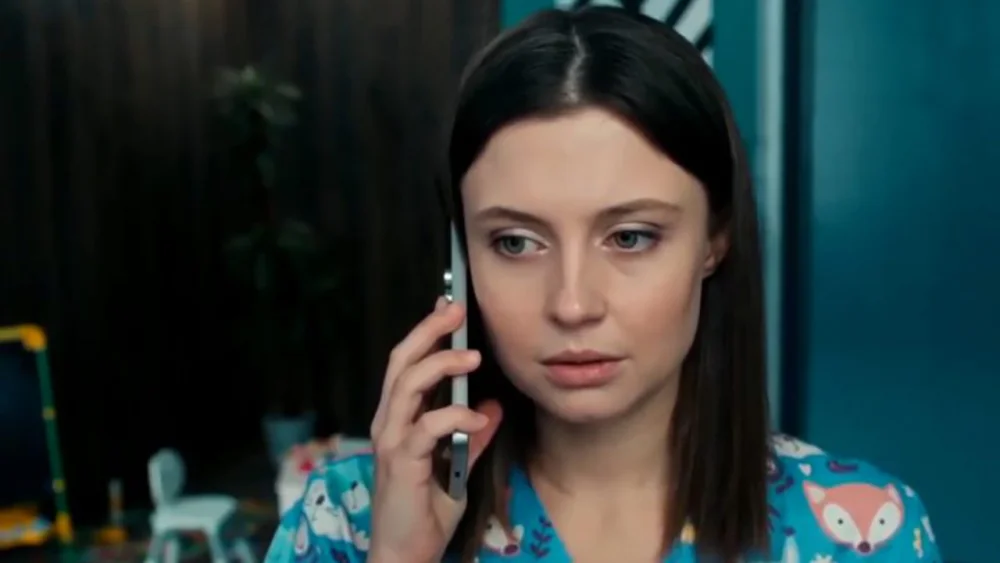 Стеклянный дом | 1 сезон | 1-2 серия | Русский трейлер | 2025 | смотреть онлайн - garry.cool