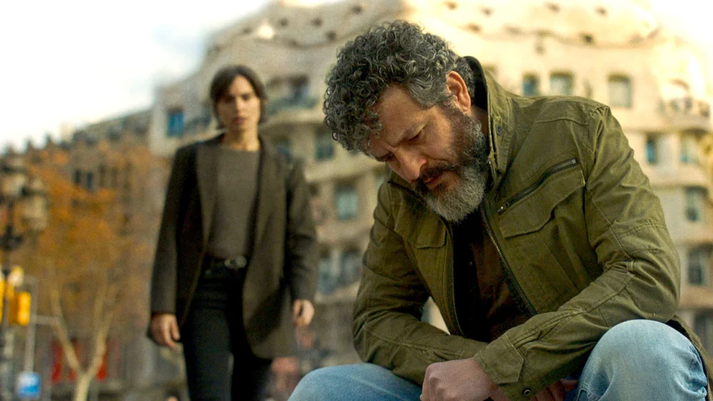 Город теней | 1 сезон | 1-6 серия | Русский трейлер | Субтитры, 2025 | смотреть онлайн - garry.cool