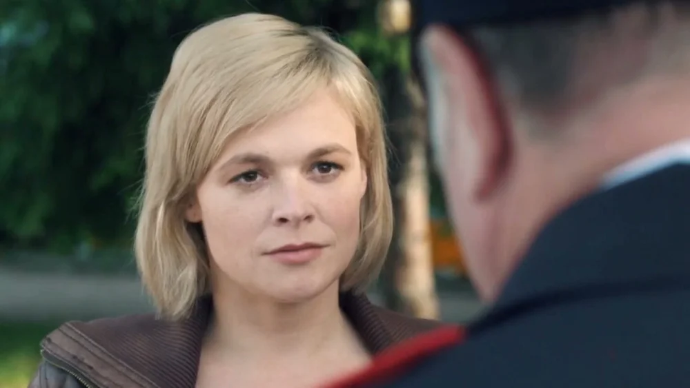 Танцы на песке | 1 сезон | 1-4 серия | Русский трейлер | 2020 | смотреть онлайн - garry.cool