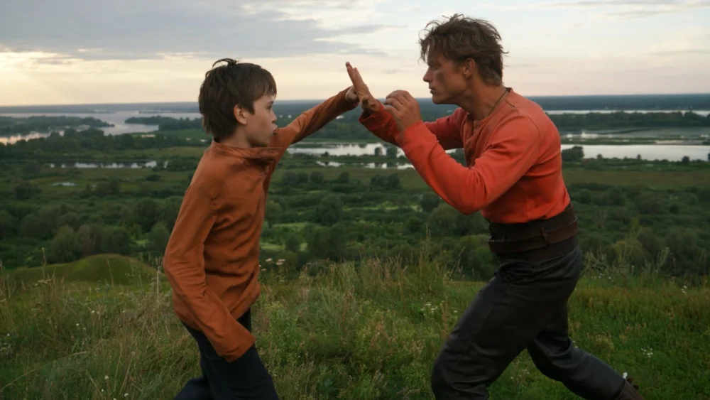 Волчок | Русский трейлер #2 | 2025 | смотреть онлайн - garry.cool