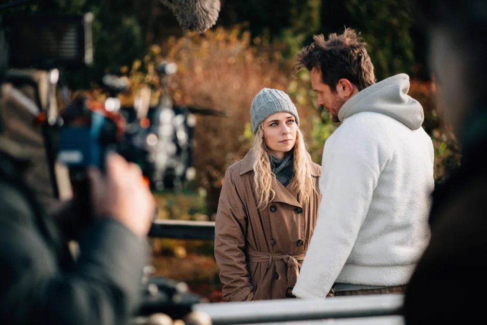 Певица сбежала в глухие леса Тверской области: новая мелодрама «Дорогой сердца» обещает скандалы и катарсис