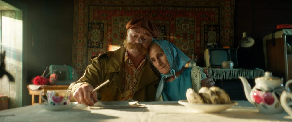 Новогодний гипноз сработал: «Простоквашино» и «Буратино» вынули из зрителей больше двух миллиардов