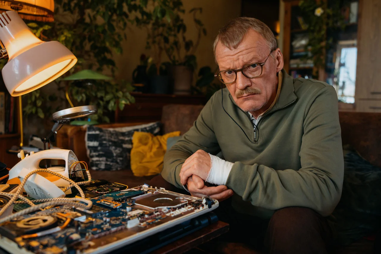 Обложка Тюльпаны (2026)