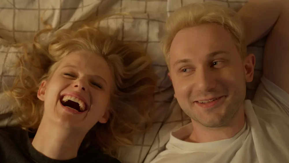 Счастлив, когда ты нет | Русский трейлер | 2026 | смотреть онлайн - garry.cool