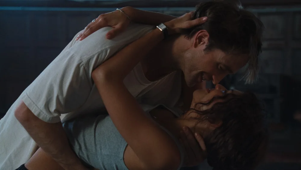 Свадьба Паттинсона и Зендеи пойдёт не по плану: A24 дразнит фильмом «Вот это драма!»