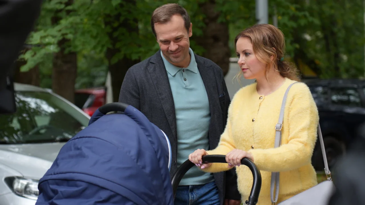 Обложка Детектив на все руки 4. Дело о потерянном счастье (2026)