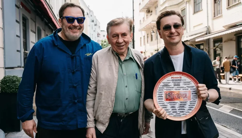 Сергей Безруков неожиданно стал мошенником: актер получил одну из самых необычных ролей в карьере в «Пятерка»