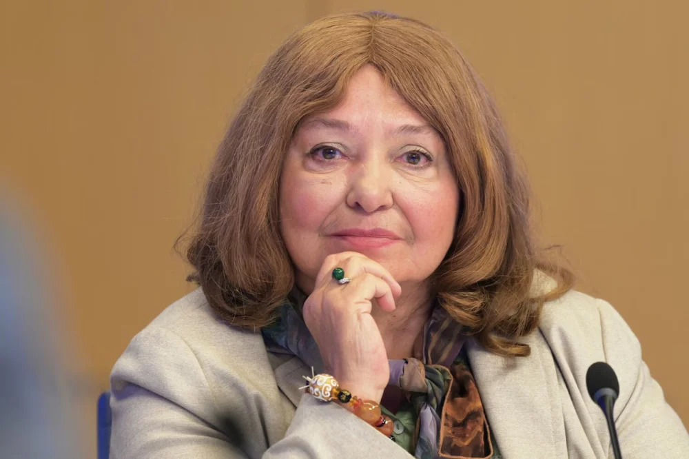Наталья Бондарчук сняла фильм о своей матери Инне Макаровой «Дорогой наш человек»