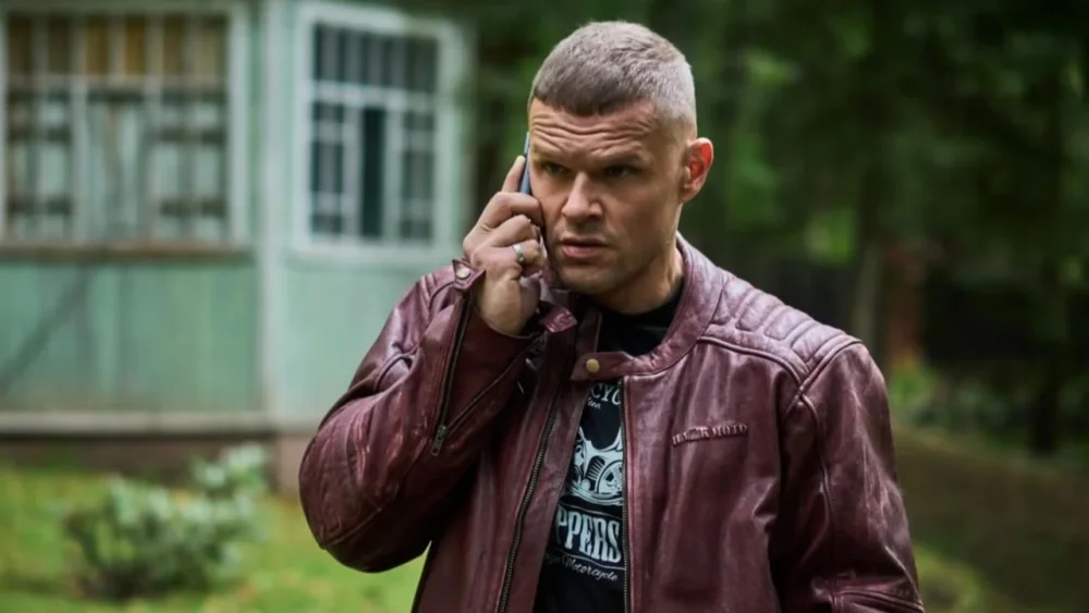 Отец скрывается под чужой кличкой: ТНТ запускает новый сериал «Малой»