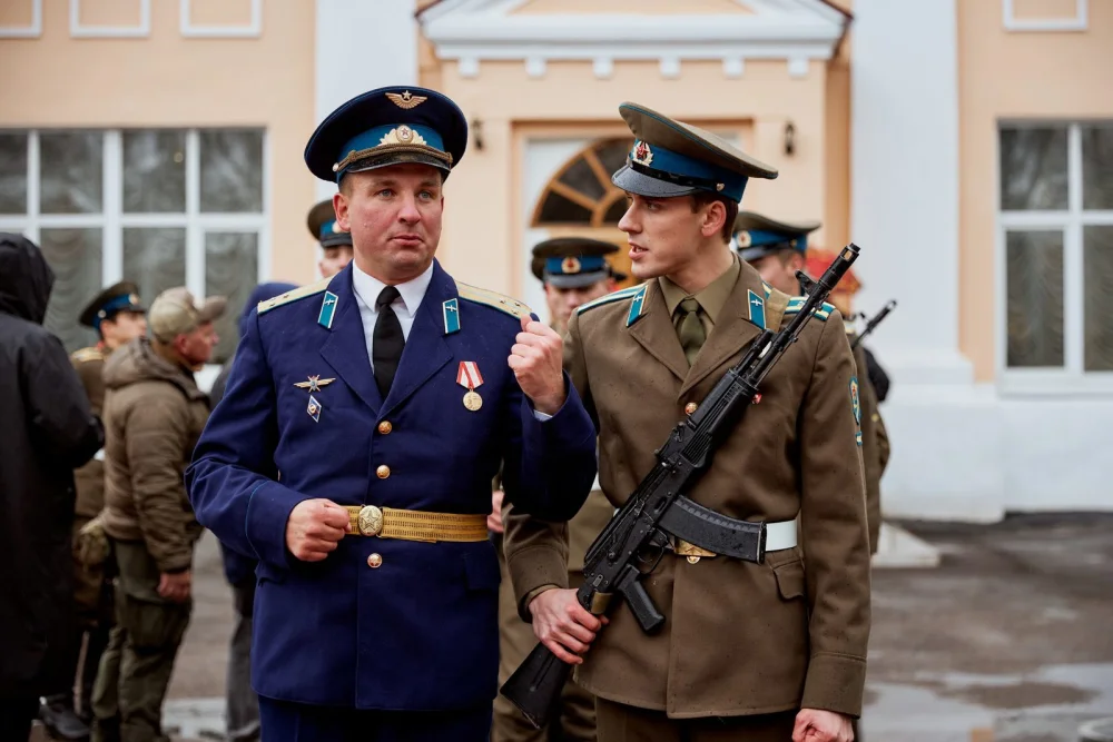 Любовь против долга: Андрей Мерзликин и Александр Голубев сыграли в драме «Истребители»