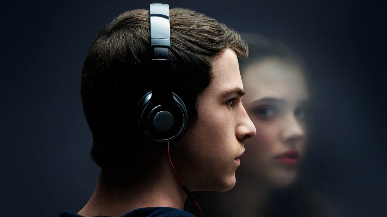 Обложка 13 причин почему (2017)